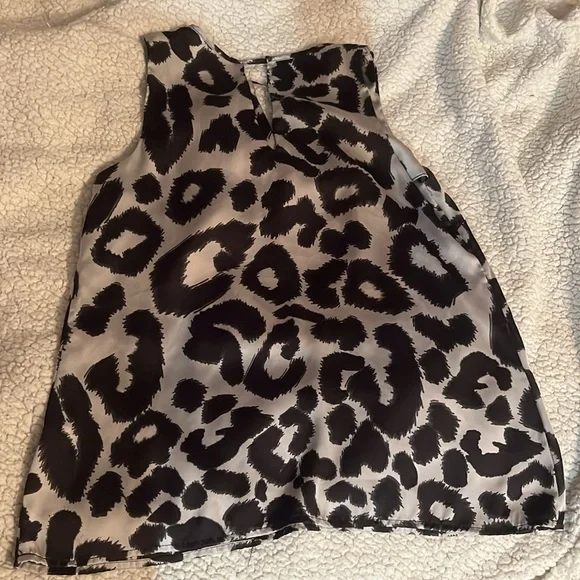 Adiva sleeveless blouse Size Medium black and white - Picture 2 of 9